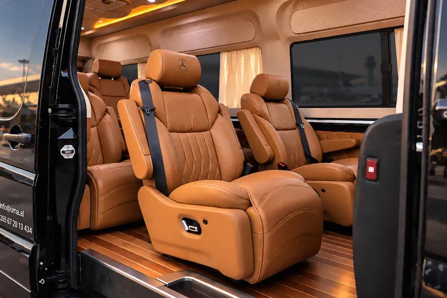 Minivan VIP i Luna Travel për transferta private